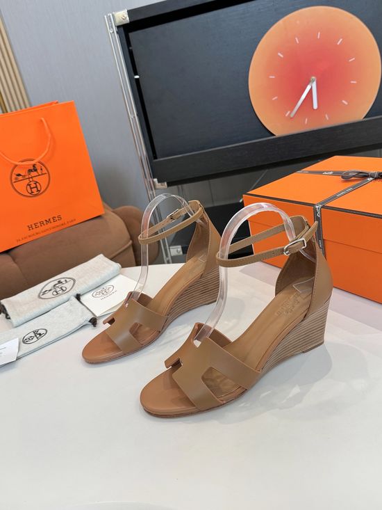 Hermes Retro Style Wedge Heel Genuine Leather Sandals
