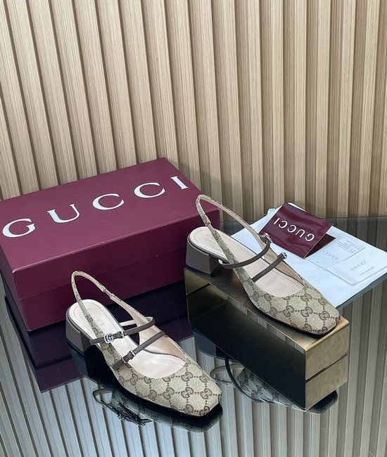 Gucci Monogram Canvas Block Heel Mary Jane Shoes With Rhinestone Buckle