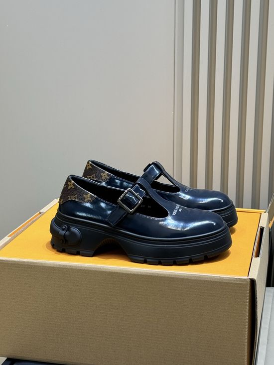 Louis Vuitton Chunky Sole Mary Jane Shoes with Monogram Lining