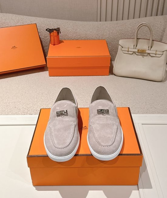 Hermes Classic Rivet Loafers Soft Genuine Leather Comfortable Slip On Shoes