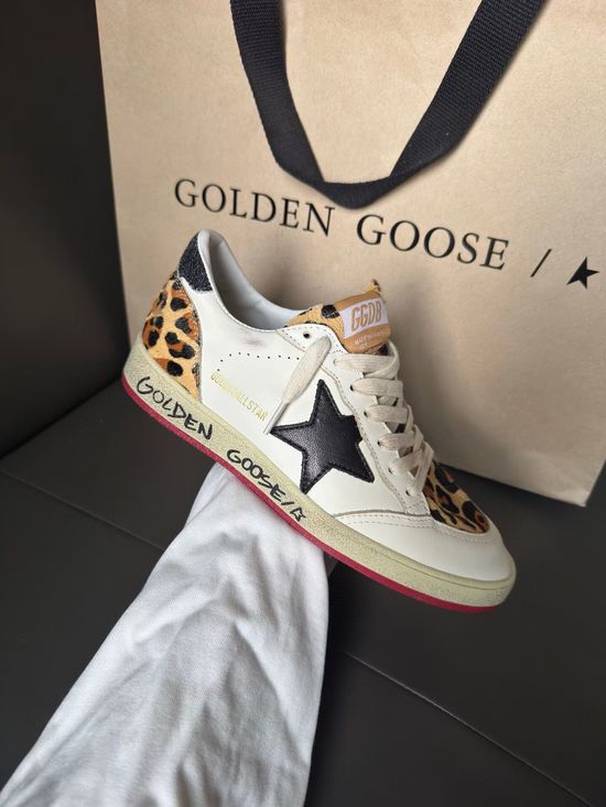 Golden Goose Casual Sneakers Leopard Print Heel Black Star