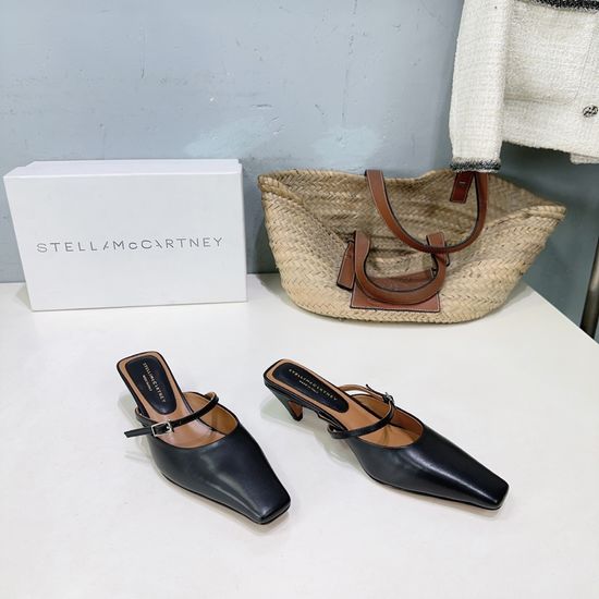 Chanel Kitten Heel Square Toe Backless Leather Sandals