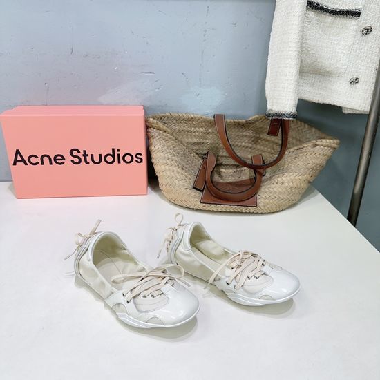 Acne Studios Retro Leather Ballet Flats with Lace-up Detail