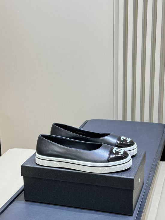 Chanel Slip-on Leather Platform Mary Jane Shoes For Daily Wear
