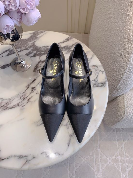 Chanel Pointed Toe Mary Jane Leather Shoes Premium Comfort
