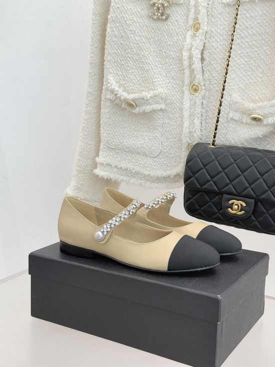 Chanel Color Block Rhinestone Mary Jane Shoes Elegant Comfortable