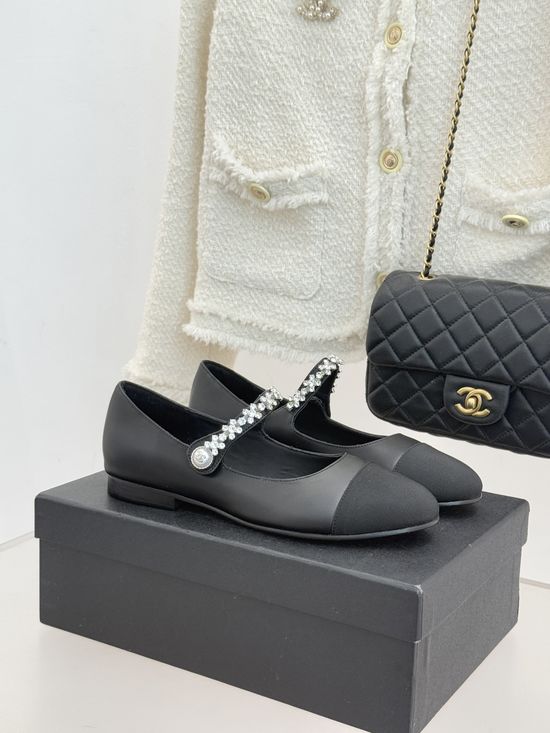 Chanel Color Block Rhinestone Mary Jane Shoes Elegant Comfortable