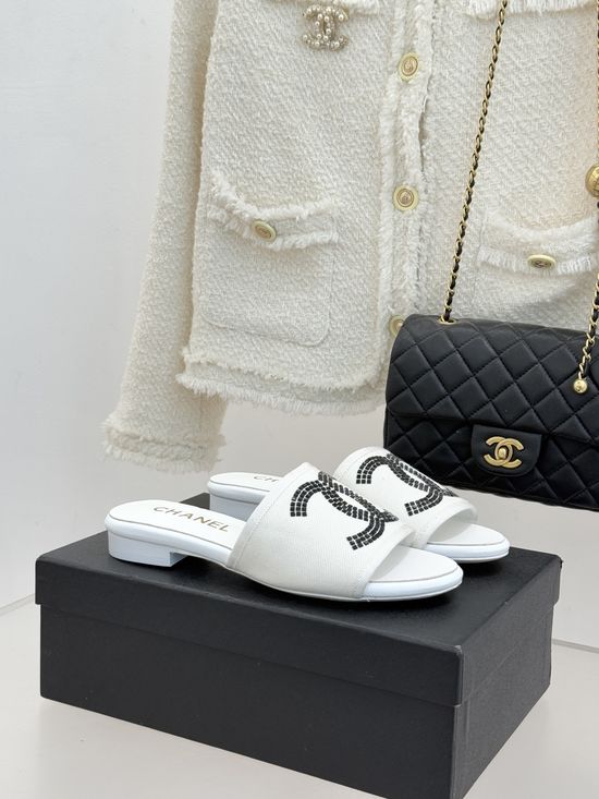 Chanel Mesh Rhinestone Slide Sandals Elegant Breathable Versatile