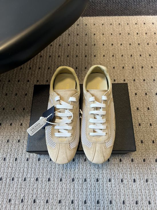 Prada Retro Suede Mesh Breathable Lightweight Comfortable Daily Sneakers