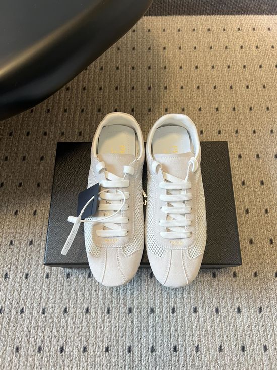 Prada Retro Suede Mesh Breathable Lightweight Comfortable Daily Sneakers