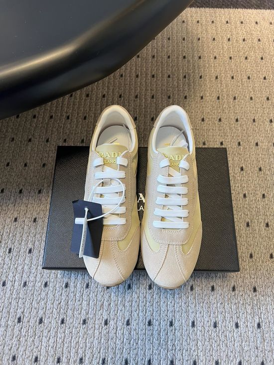 Prada Classic Retro Comfortable Versatile Casual Training Shoes