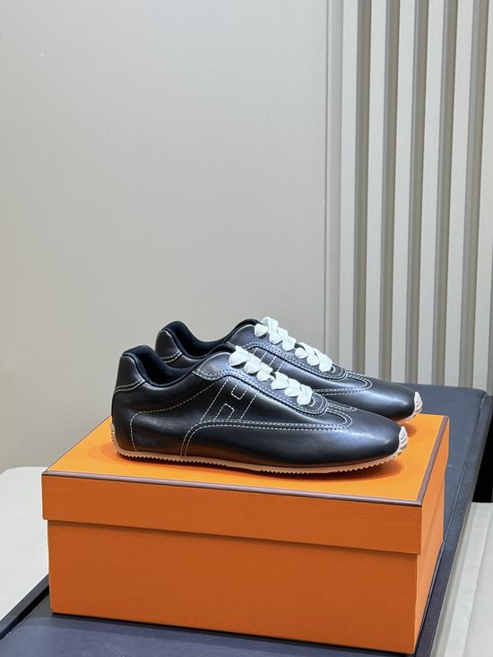 Hermes Comfortable Retro Casual Training Shoes In Premium Leather