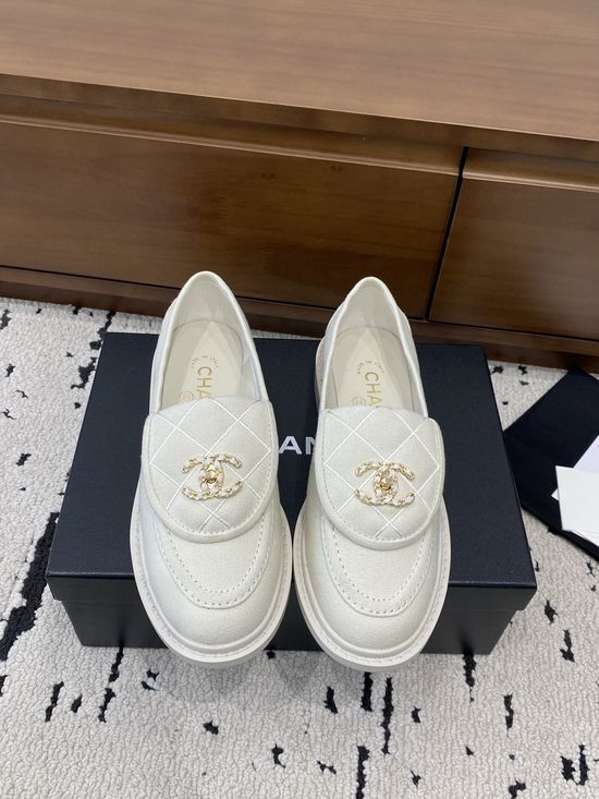 Chanel Buckle Decor Casual Leather Loafer Shoes