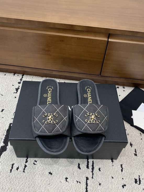 Chanel Elegant Buckle Slide Sandals Soft Sheepskin Lining