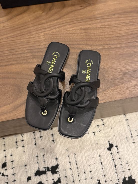 Chanel Classic Double C Design Casual Slide Slippers