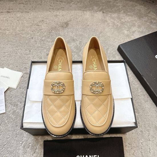 Chanel Genuine Leather Loafers Elegant Classic Daily Footwear
