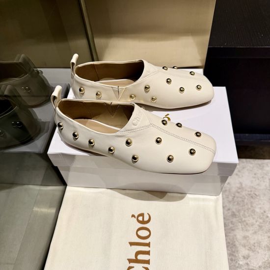 Chloe Handmade Rivet Leather Shoes with Genuine Leather Sole