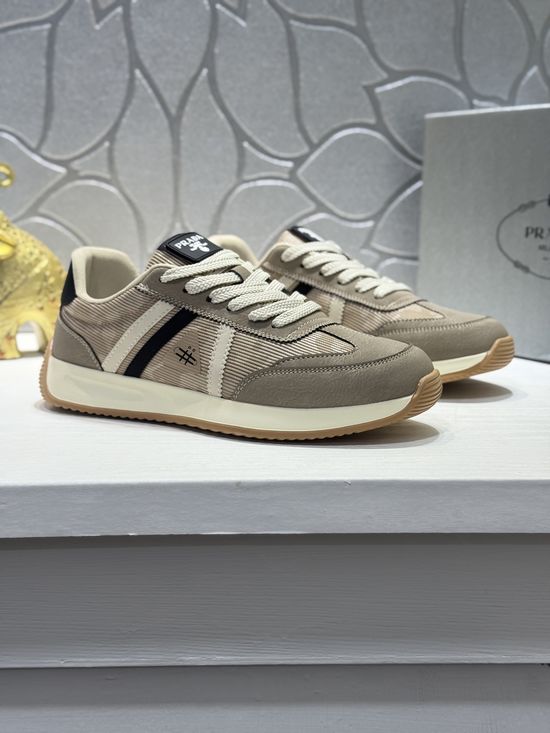 Prada Genuine Leather Wear-resistant Soft Daily Casual Walking Shoes