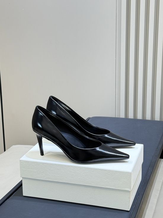 Yves Saint Laurent Pointed Toe Low Heel Slingback Leather Pumps