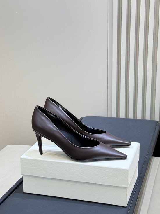 Yves Saint Laurent Pointed Toe Low Heel Slingback Leather Pumps