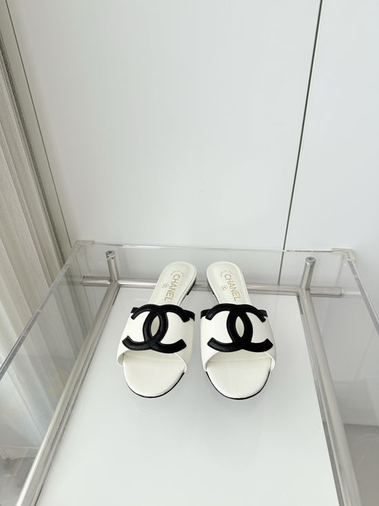 Chanel Premium Sheepskin Low Heel Sandals Italian Leather Sole