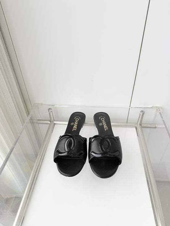 Chanel Premium Sheepskin Low Heel Sandals Italian Leather Sole