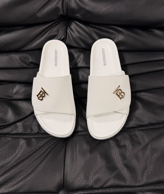 Burberry Plaid Pattern Slip On Comfortable Slide Sandals