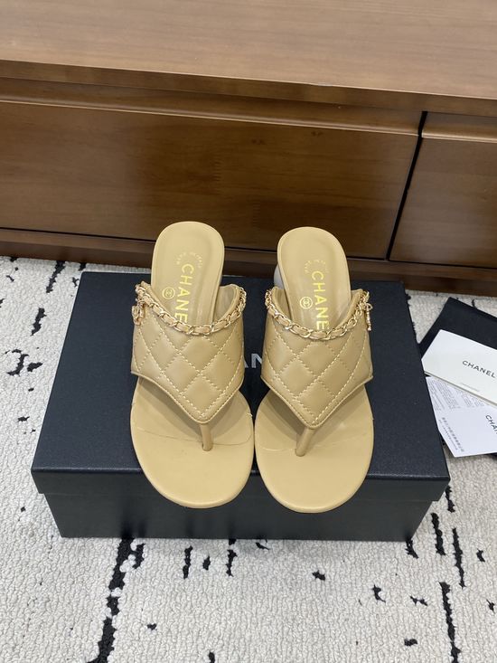 Chanel Quilted Chain Thong Sandals with Leather Sole
