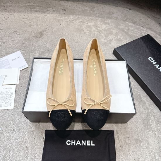 Chanel Timeless Comfortable Velvet Ballet Flat Shoes