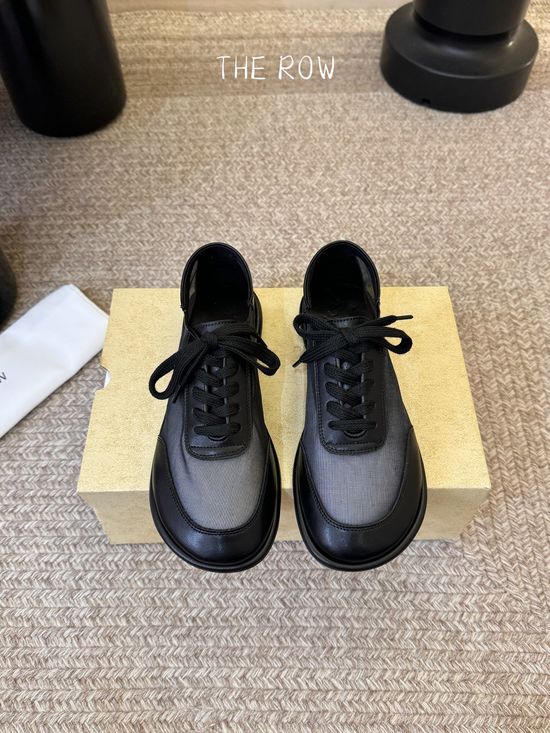 The Row Elegant Mesh Single Shoes Versatile Occasion Wear
