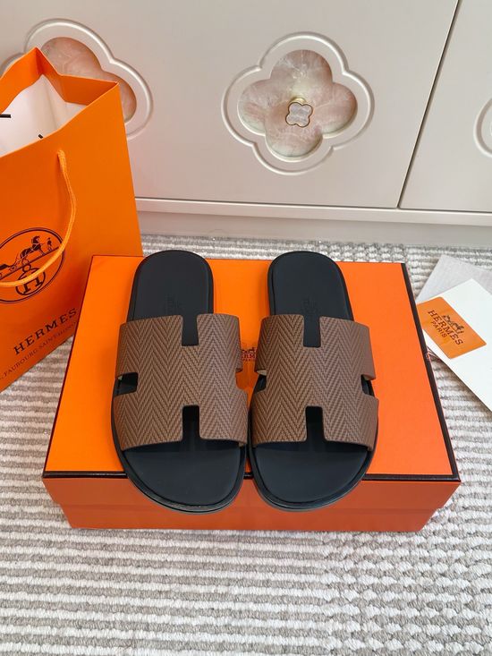Hermes Classic Cut-out Flat Slides Breathable Comfortable Casual Shoes