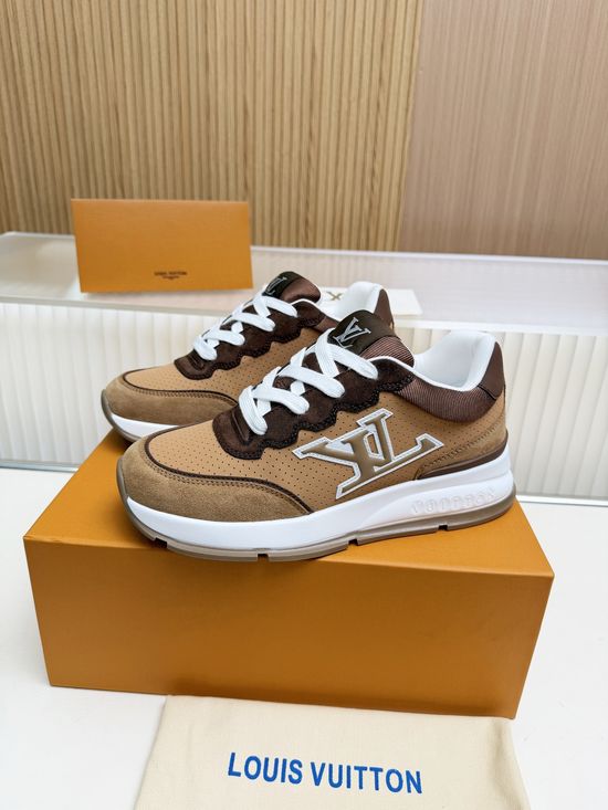 Louis Vuitton Premium Cowhide Casual Shoes with Comfort Latex Insole