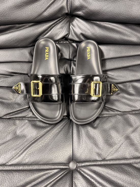 Prada Genuine Sheepskin Lightweight Comfortable Casual Slides
