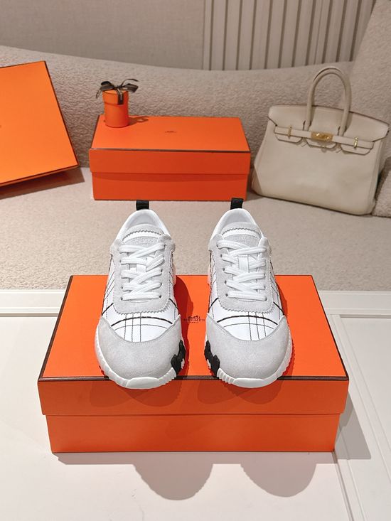 Hermes Classic Casual Comfortable Sneakers with Non-slip Thick Sole