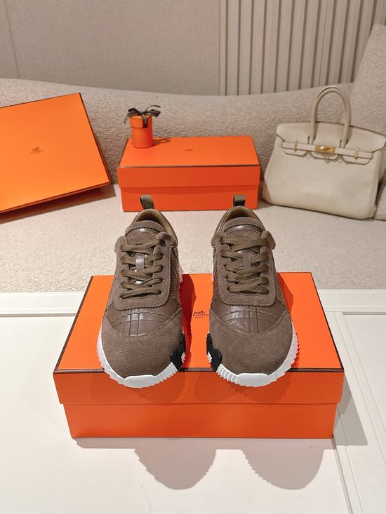 Hermes Classic Casual Comfortable Sneakers with Non-slip Thick Sole
