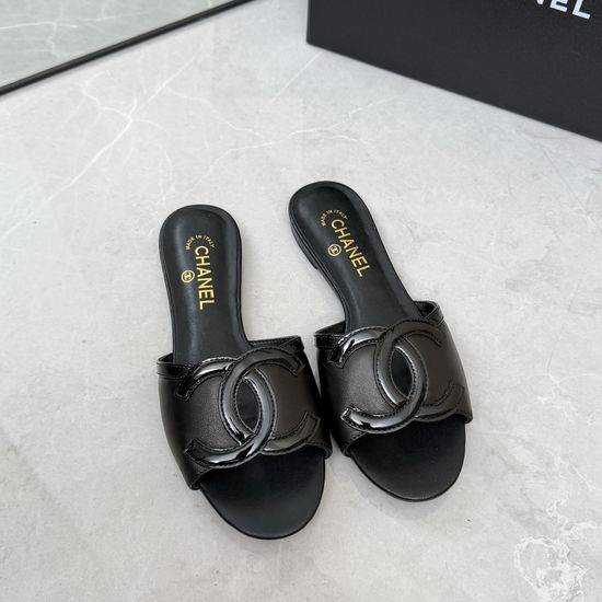 Chanel Logo Decor Leather Upper Comfort Flat Slide Slippers