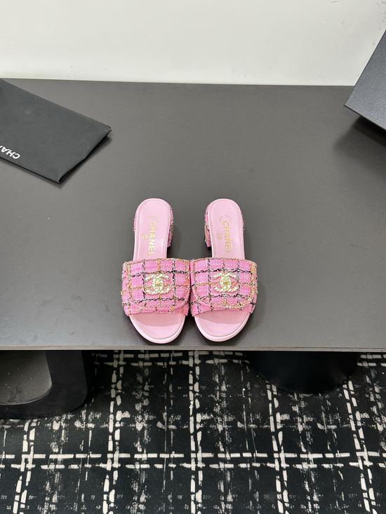 Chanel Comfortable Sheepskin Lining Casual Slides
