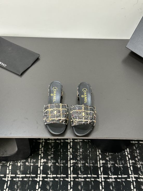 Chanel Comfortable Sheepskin Lining Casual Slides