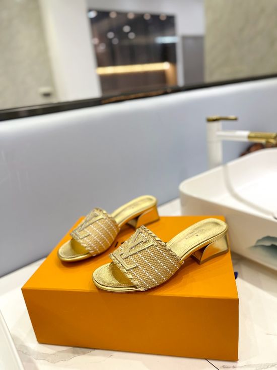 Louis Vuitton Hollow Out Floral Pattern Low Heel Leather Sandals