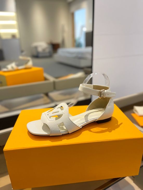 Louis Vuitton Comfort Low Heel Sandals Durable Outsole