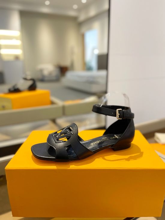 Louis Vuitton Comfort Low Heel Sandals Durable Outsole