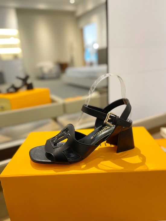 Louis Vuitton Comfort Low Heel Sandals Durable Outsole