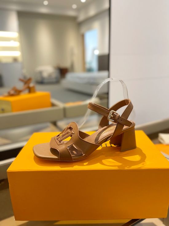 Louis Vuitton Comfort Low Heel Sandals Durable Outsole