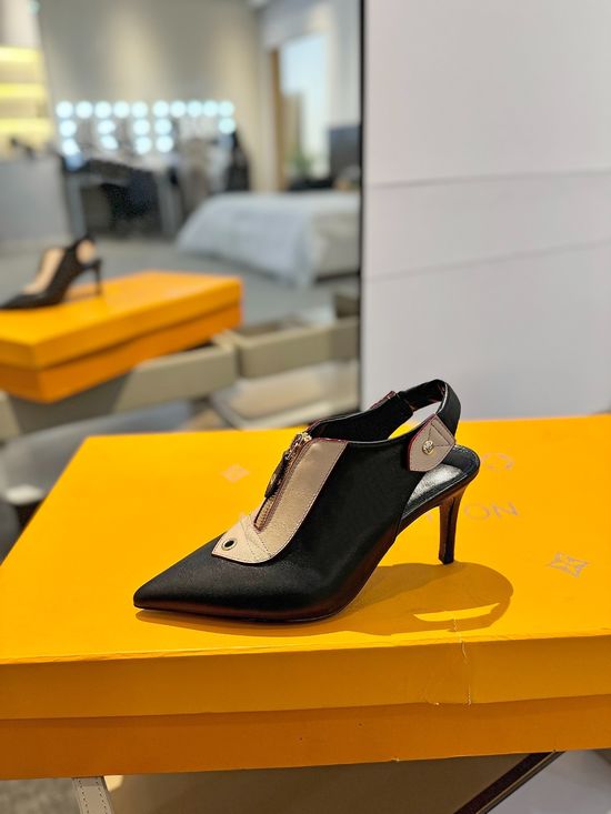 Louis Vuitton Classic Monogram Leather Mid-Heel Dress Shoes