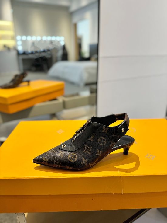 Louis Vuitton Classic Monogram Leather Low-Heel Dress Shoes