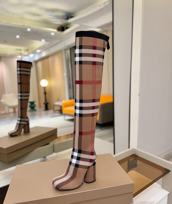 Burberry Round Toe Block Heel Plaid Stretch Knit Knee High Boots