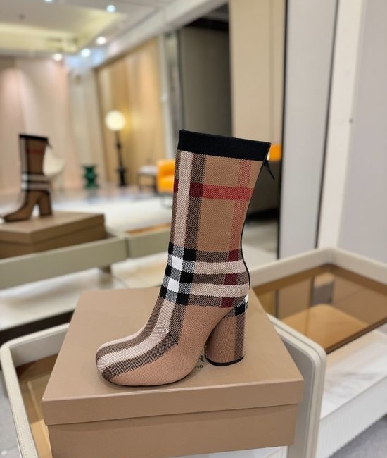 Burberry Round Toe Block Heel Plaid Stretch Knit Knee High Boots