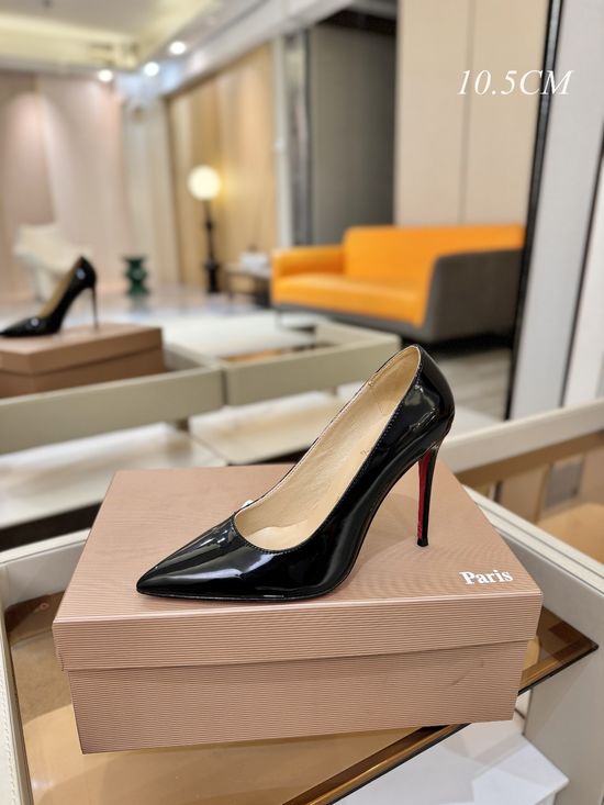 Christian Louboutine Patent Leather Classic Pointed Toe Stiletto Heel Pumps