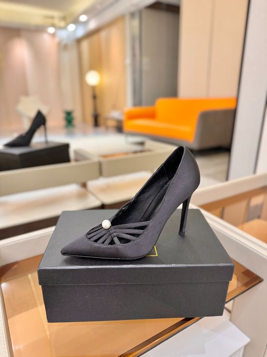 Alevi Milano Rhinestone Decorated Woven Cutout Stiletto Heel Dress Shoes
