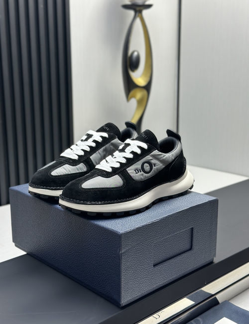 Christian Dior CD GD9052 Embroidered Casual Sneakers